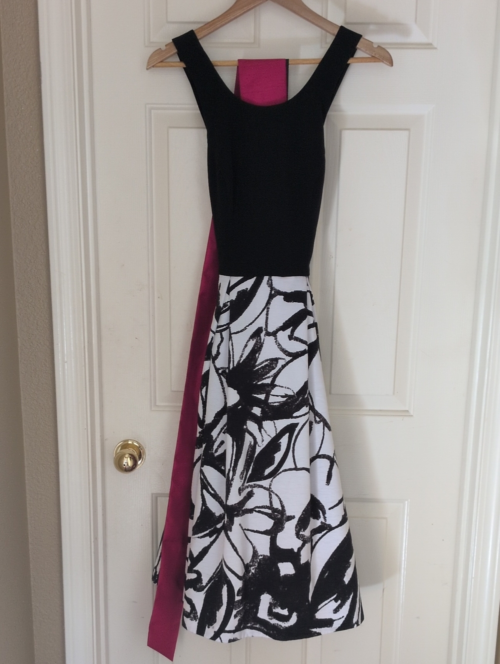 White House Black Market Black & White Floral Maxi with Fuchsia Sash